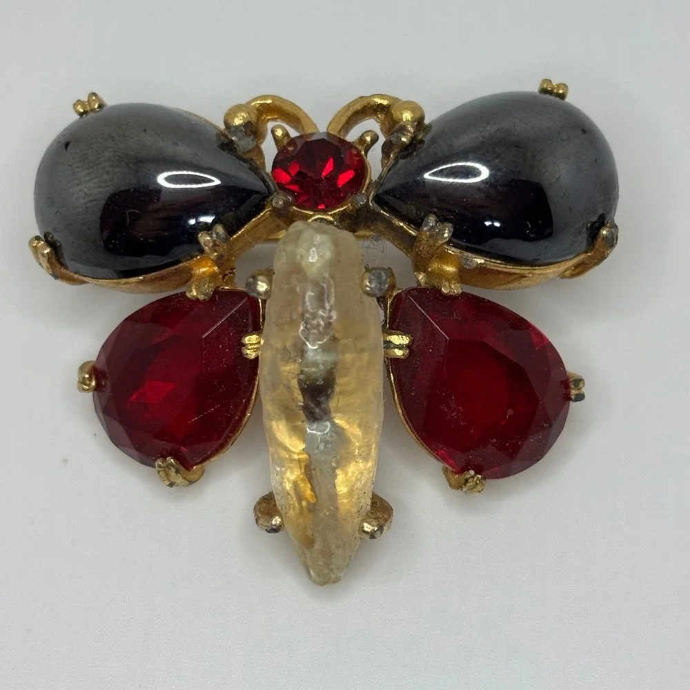 Vintage Benedikt NY Butterfly Brooch Red Black Gold Tone Glass Cabochon‎ Pin